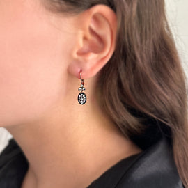 0.55 Karat Elmas Sallantılı Küpe